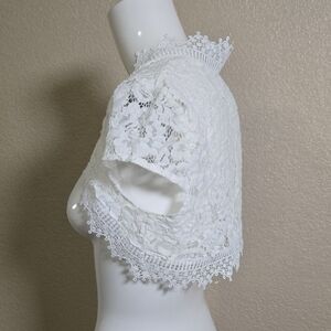 Elegant White Lace Bolero Shrug